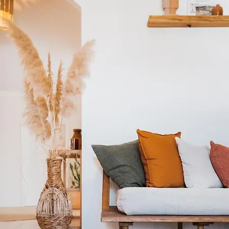 Appartement Kodu - Spacious 2 Storey Coastal With Balcony, Sea View, Garden & Bbq Santo Isidoro