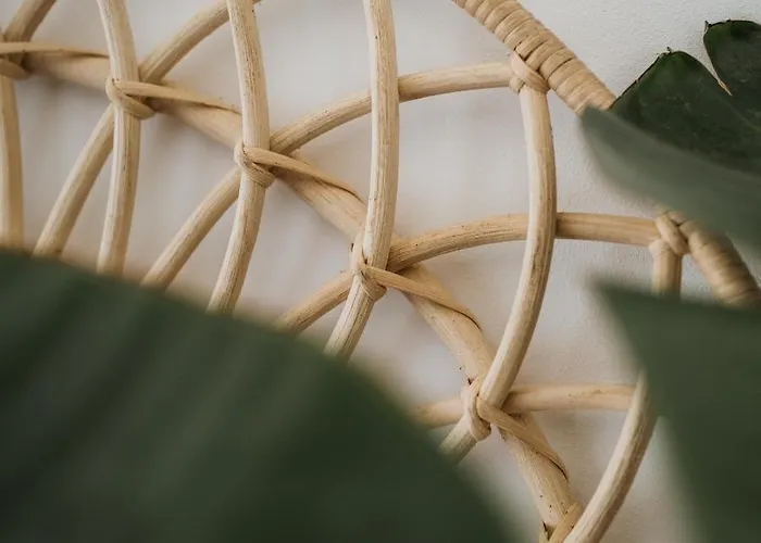 Kodu - Spacious 2 Storey Coastal With Balcony, Sea View, Garden & Bbq דירה *