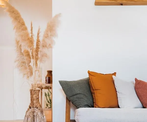 דירה Kodu - Spacious 2 Storey Coastal With Balcony, Sea View, Garden & Bbq Santo Isidoro