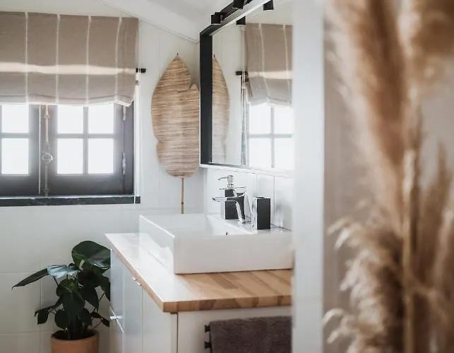 דירה Kodu - Spacious 2 Storey Coastal With Balcony, Sea View, Garden & Bbq Santo Isidoro