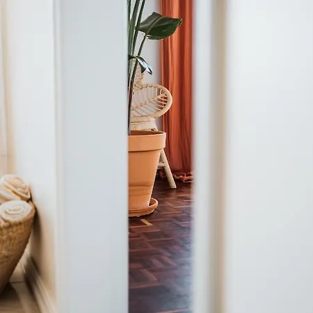 Kodu - Spacious 2 Storey Coastal With Balcony, Sea View, Garden & Bbq * Santo Isidoro